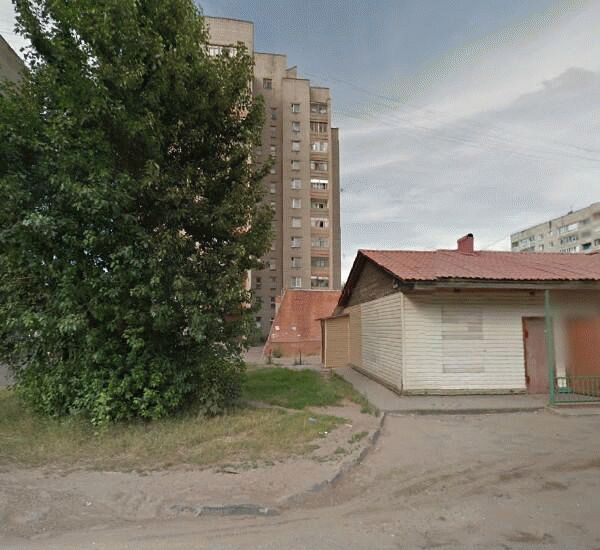 Банкомат Сбербанка России по адресу ул. Нефтяников, д. 29, универсам «Дикси»