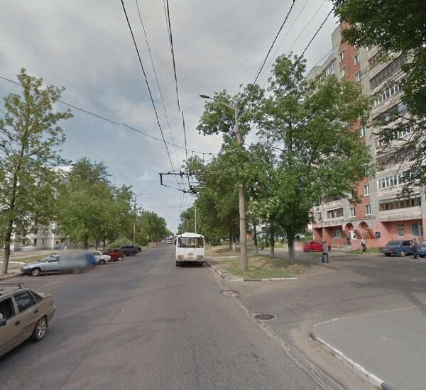 Банкомат банка Возрождение по адресу ул. Гагарина, д. 43, аптека «Юкон»