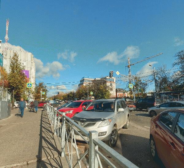 Банкомат Уральского Банка Реконструкции и Развития по адресу ул. Победы,  д. 38/27